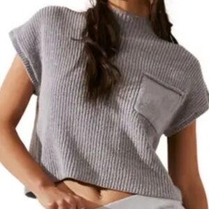FP Beach Freya Knit Stylish Gray Knit Women's Crop Top